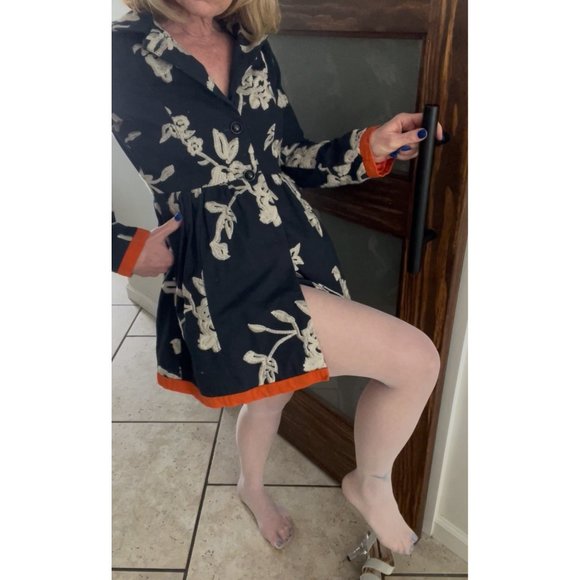 Freeway Floral Embroidered Baby Doll Jacket, Navy With Orange Trim Size Small - Picture 2 of 15